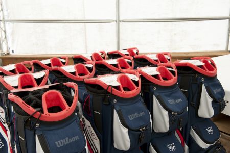 golf bags.jpg
